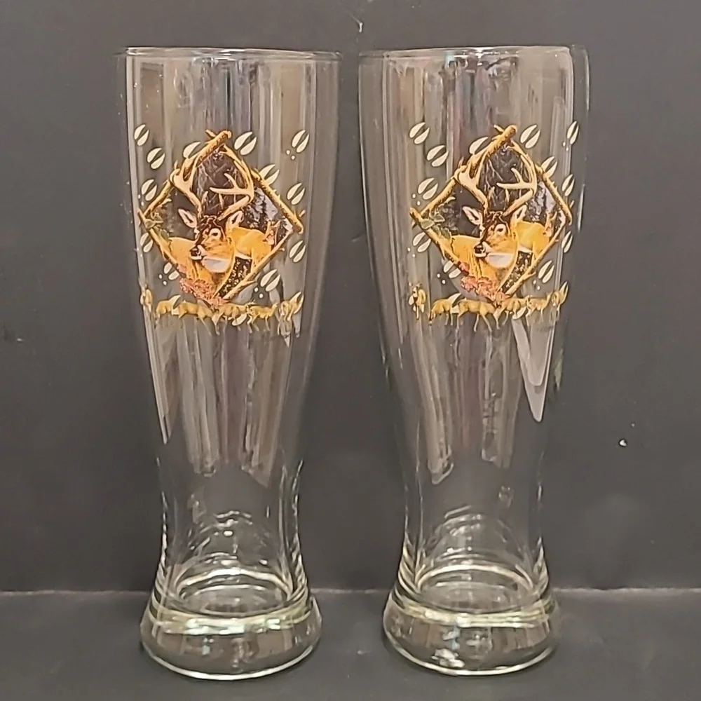 Pair of JQWRIGHT & ARTISTS Whitetail Deer Beer Glasses